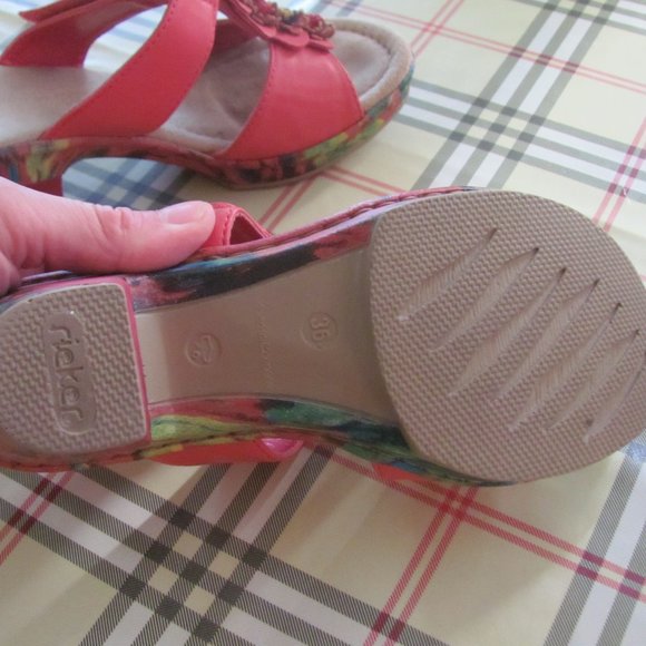 Rieker Red Floral Heels - Picture 7 of 8